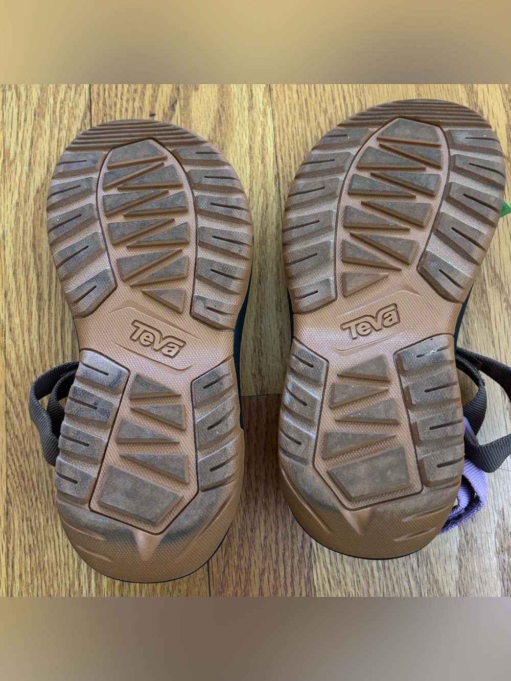 Teva Sandals Hurricane XLT2 Women’s 7 Multicolor Shoe Athletic Slingback - Picture 8 of 8